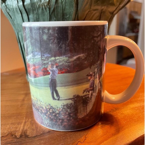 2/$20⛳️Golfing Green Mug - Picture 1 of 6